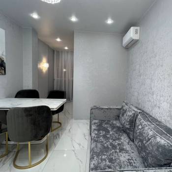 Продается 2-х комнатная квартира, 60 м²