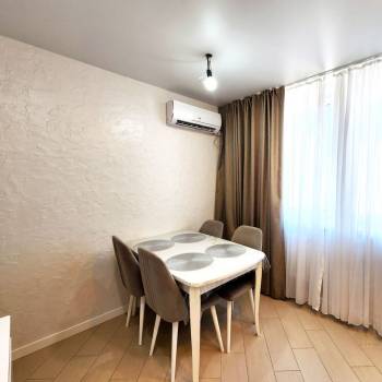 Продается 3-х комнатная квартира, 80 м²