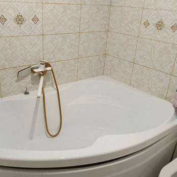 Продается Многокомнатная квартира, 84 м²