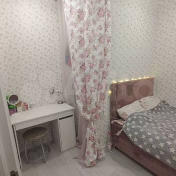 Продается Многокомнатная квартира, 84 м²