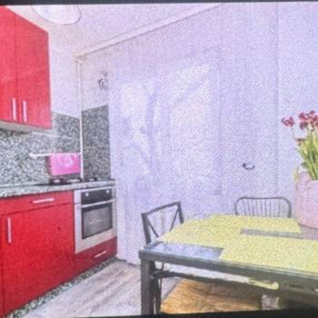 Продается Многокомнатная квартира, 66 м²