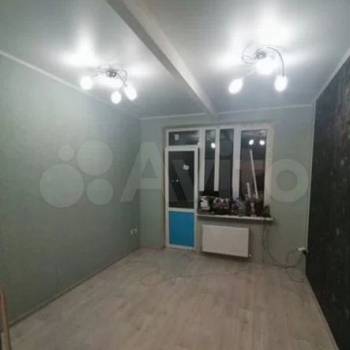 Продается 1-комнатная квартира, 37 м²