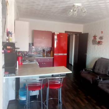 Продается 1-комнатная квартира, 50 м²