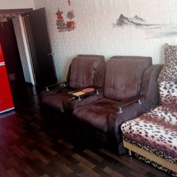 Продается 1-комнатная квартира, 50 м²