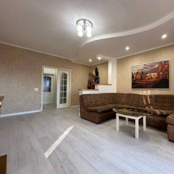 Продается 3-х комнатная квартира, 81,8 м²