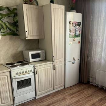 Продается 2-х комнатная квартира, 60 м²