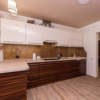 Продается 2-х комнатная квартира, 66 м²