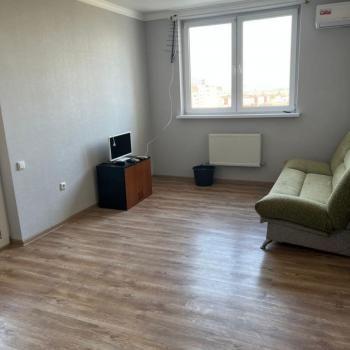 Сдается 1-комнатная квартира, 41 м²