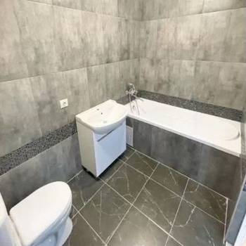 Продается 1-комнатная квартира, 39 м²