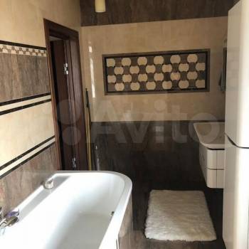 Продается Дом, 230 м²