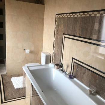 Продается Дом, 230 м²