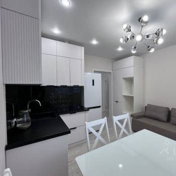 Сдается 2-х комнатная квартира, 60 м²