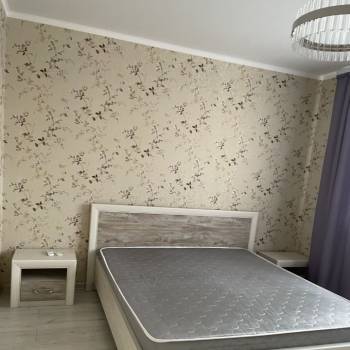 Сдается Многокомнатная квартира, 100 м²