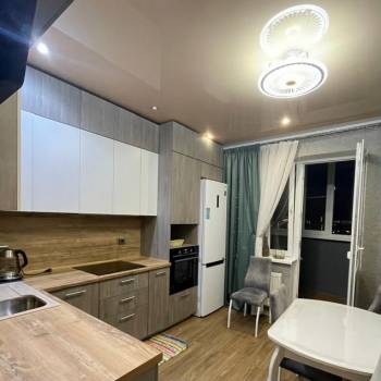 Продается 1-комнатная квартира, 37,2 м²