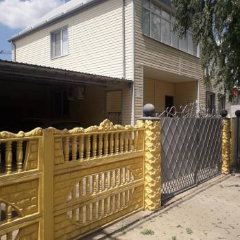 Продается Дом, 200 м²