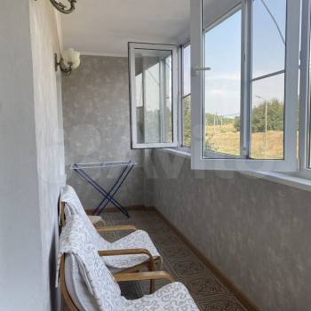 Продается 1-комнатная квартира, 57 м²