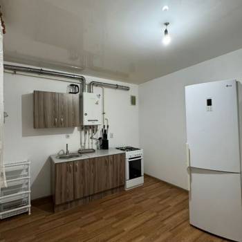 Продается 2-х комнатная квартира, 60 м²