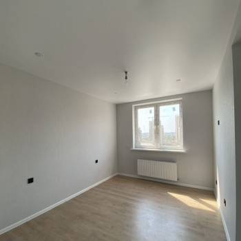 Продается 1-комнатная квартира, 46 м²
