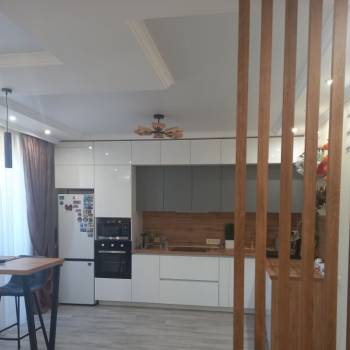 Сдается 2-х комнатная квартира, 75 м²