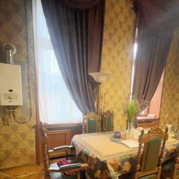 Продается Многокомнатная квартира, 250 м²