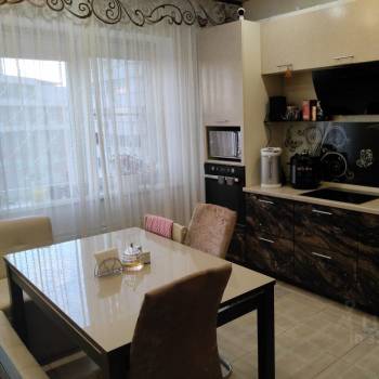 Продается 2-х комнатная квартира, 69,7 м²