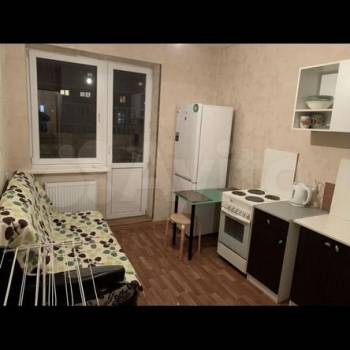 Продается 1-комнатная квартира, 33 м²