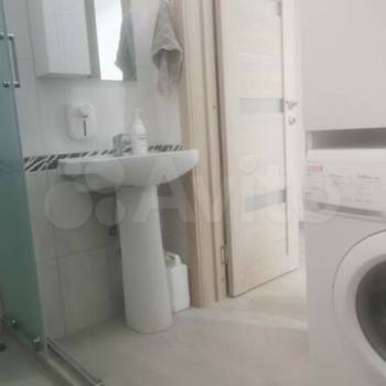 Продается 1-комнатная квартира, 27 м²