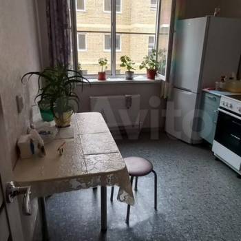 Продается 1-комнатная квартира, 30 м²