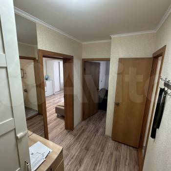 Продается 1-комнатная квартира, 37,5 м²
