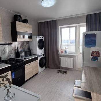 Продается 2-х комнатная квартира, 56 м²