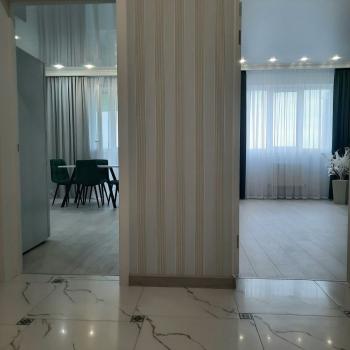 Сдается 1-комнатная квартира, 54 м²