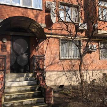 Продается Многокомнатная квартира, 106,5 м²