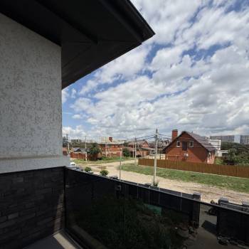 Продается Дом, 200 м²