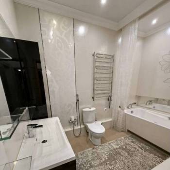 Продается Многокомнатная квартира, 137 м²