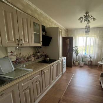 Продается 2-х комнатная квартира, 70 м²