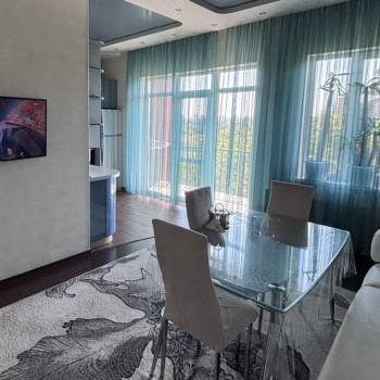 Продается 3-х комнатная квартира, 106 м²