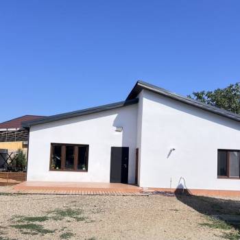 Продается Дом, 130 м²