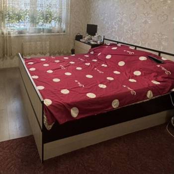 Продается 1-комнатная квартира, 37 м²