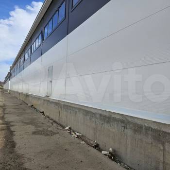 Сдается Нежилое помещение, 1476 м²