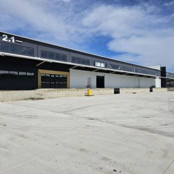 Сдается Нежилое помещение, 1476 м²