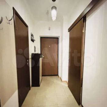 Продается 1-комнатная квартира, 49,8 м²