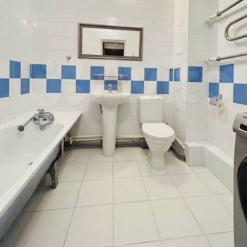 Продается 1-комнатная квартира, 49,8 м²