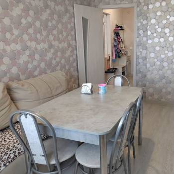 Продается 1-комнатная квартира, 48,8 м²