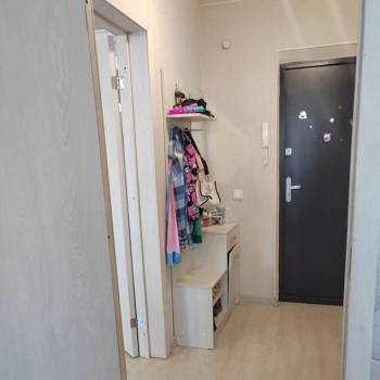 Продается 1-комнатная квартира, 48,8 м²