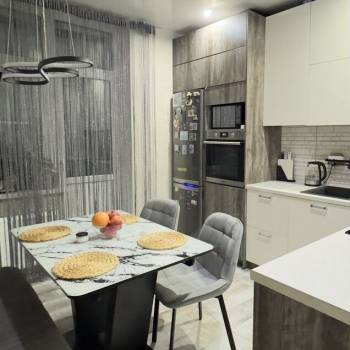 Продается 2-х комнатная квартира, 57,6 м²