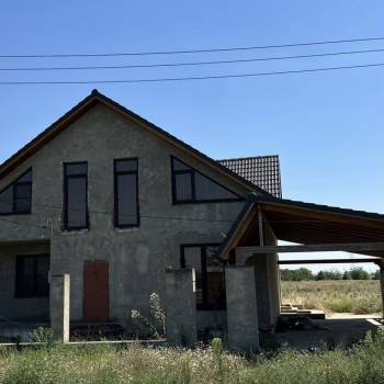 Продается Дом, 240 м²