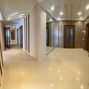 Продается Многокомнатная квартира, 113 м²