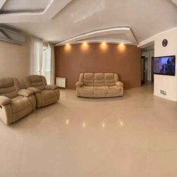 Продается Многокомнатная квартира, 113 м²