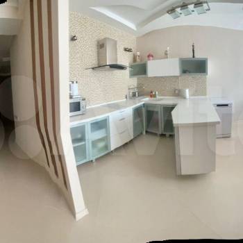 Продается Многокомнатная квартира, 113 м²