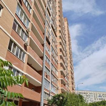 Продается 2-х комнатная квартира, 75 м²